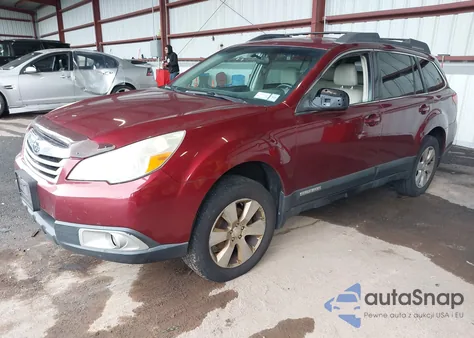 2011 Subaru Outback 2.5I Premium z USA, uszkodzony, nr VIN 4S4BRBCC5B3438901